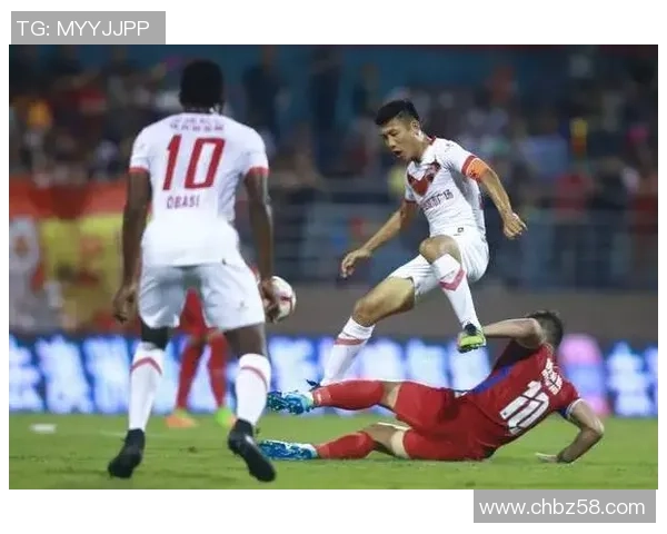 梅州客家与深圳佳兆业精彩对决全场录像回放及精彩瞬间分析